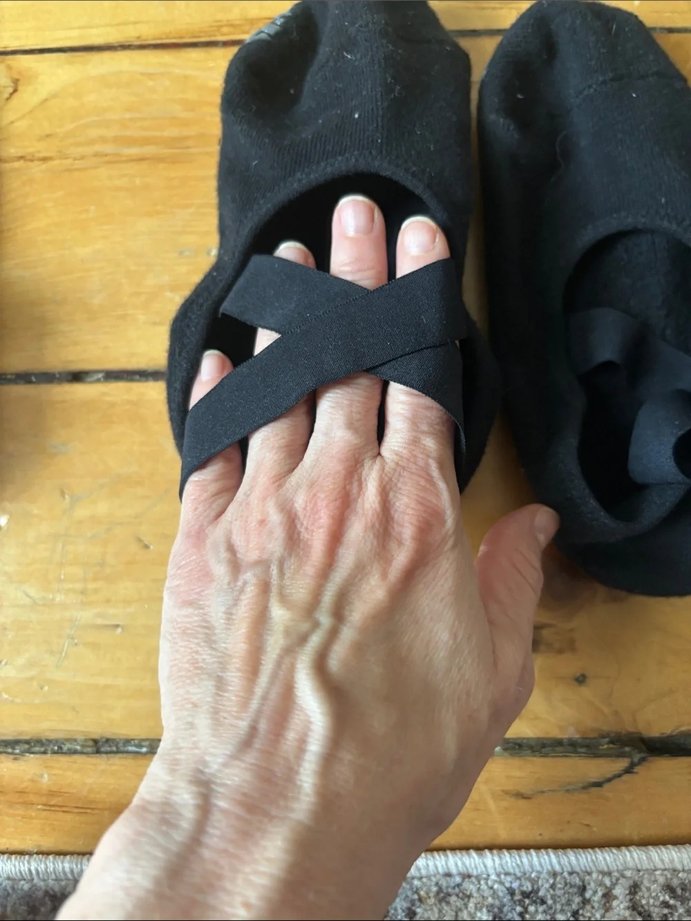 Ozaiic Non-Slip Grip Socks